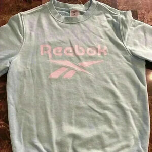 Woman’s sweatshirt